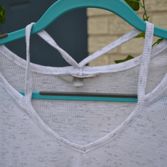 White Long Sleeve Yoga Top - Picture 2 of 4